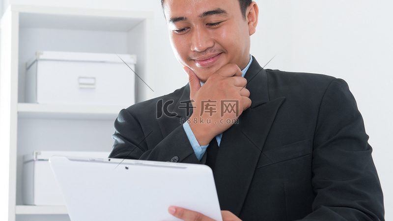 针对以上痛点，以下是一些改版后的优化策略：