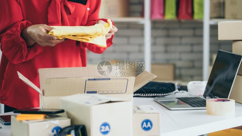 Shopify建站代理加盟，收费标准揭秘与避坑指南